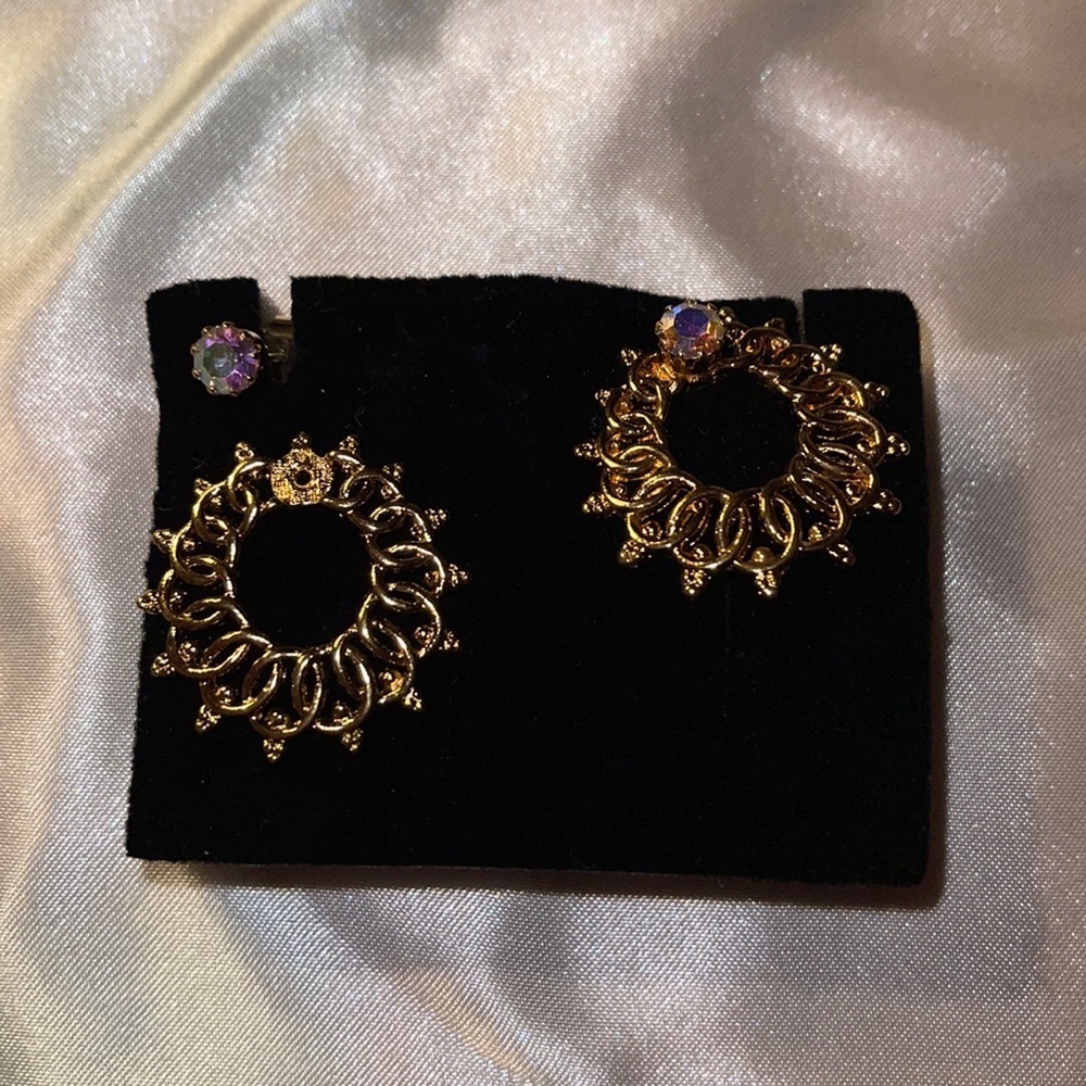 Avon (1992) Vintage Convertible Filigree Gold tone Earrings